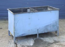 6' x 3' x 3' m/s PVC blue 2 comp c/flow