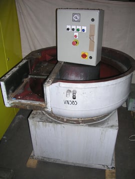 Walther Trowal Model CC215 vibratory machine