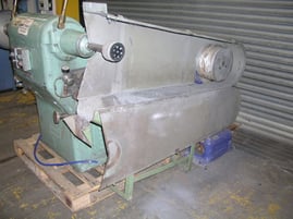 Floor mounted backstand idler inc tracking
