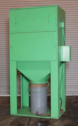 DCE UMA 252 Dust Extractor