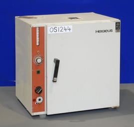 Heraeus T5028 lab oven
