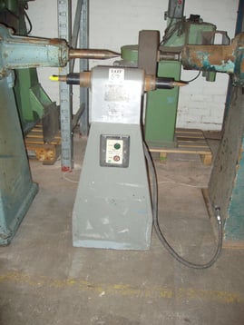 Pedestal Mounted Double Ended Polishing Lathe