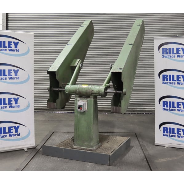 Greif DV40 Linisher with various contact wheels