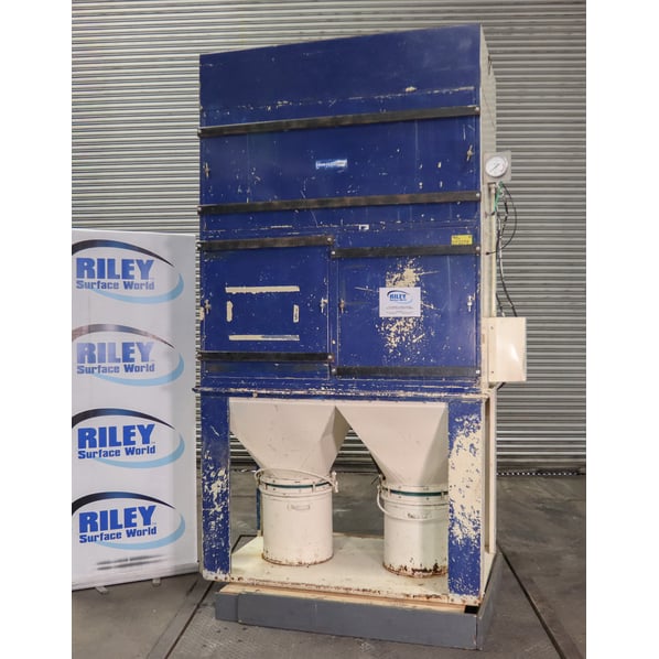 DCE UMA 450 Dust Extractor