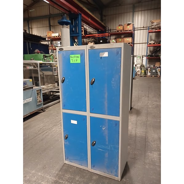 Metal 2x2 Unit Locker