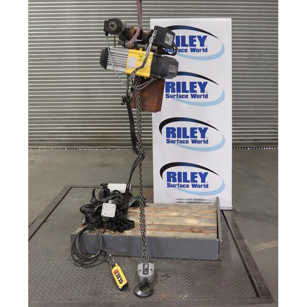 Yale 2T Hoist