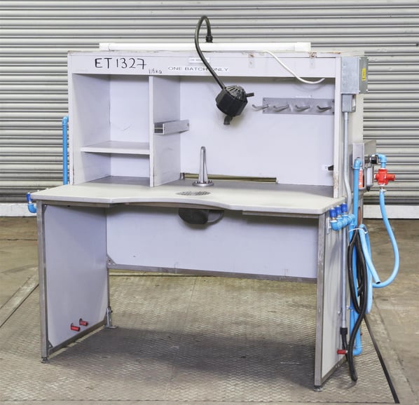 Extraction Bench