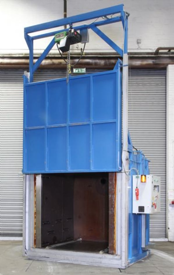 OU1522 - Excel Heat Ltd 560c Oven