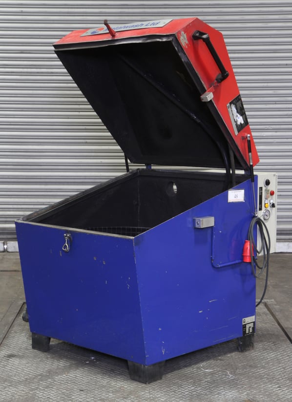 Metalas MC100 Top Loading Spray Washer