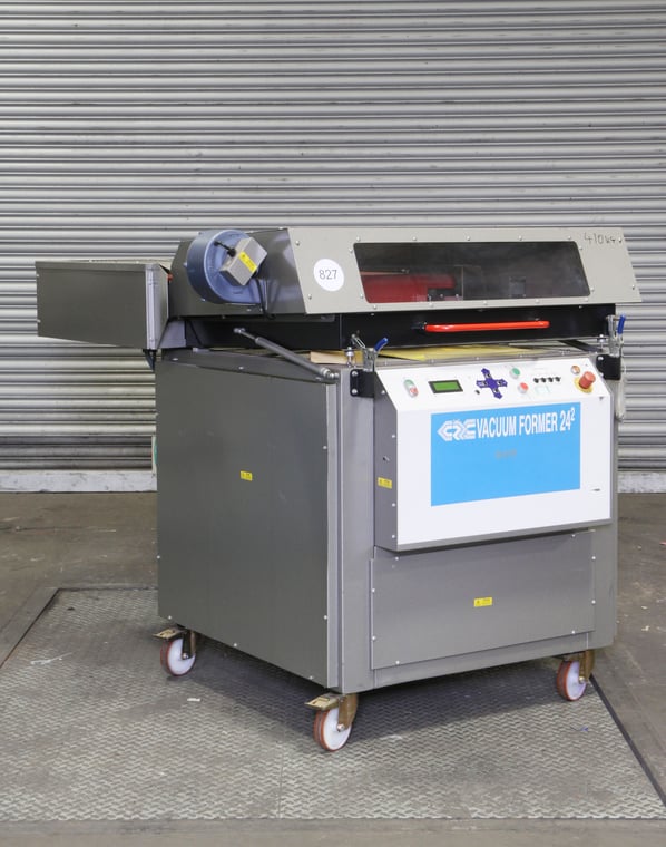 NAB827 Vacuum Former