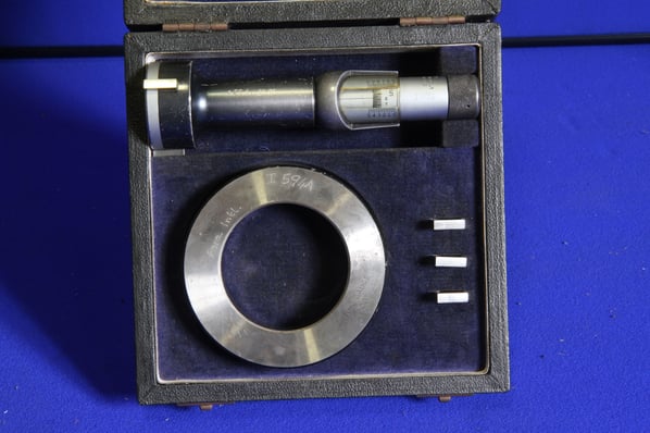 NAB886 Hole Guage 2-3"