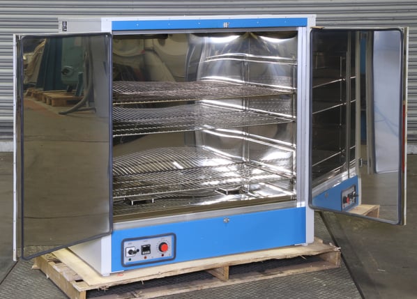 Heavy Duty Horizontal Oven Range with stainless steel interior