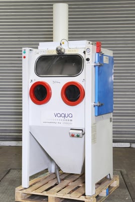 shot blasting wet cabinet blast wheelabrator machine machinery equipment shown