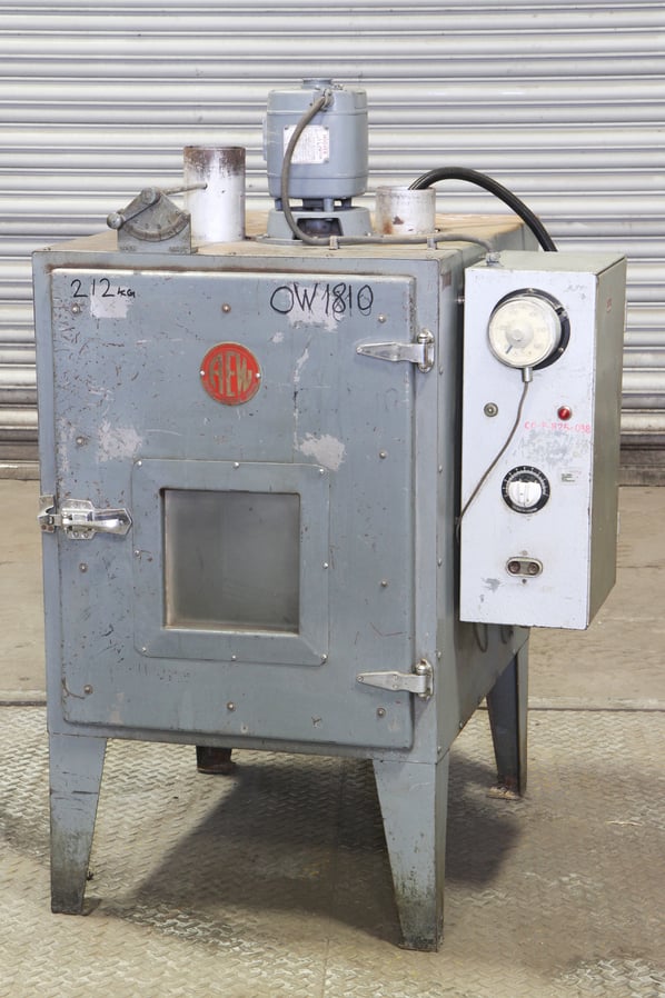 AEW Oven