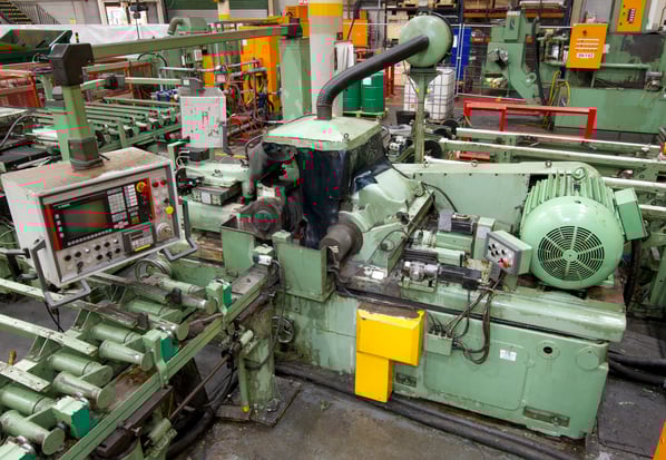 Lidkoping Model 5 B Through Feed Centreless Grinding Machine