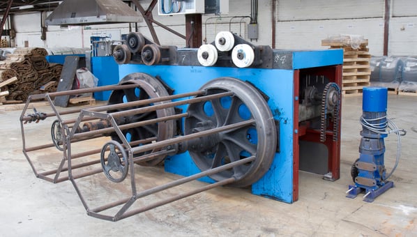 Capstan winder Benches