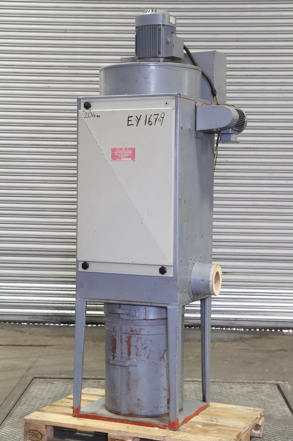 McCluckie Dust Extractor