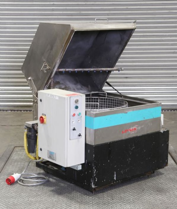Orbit Spray Washer