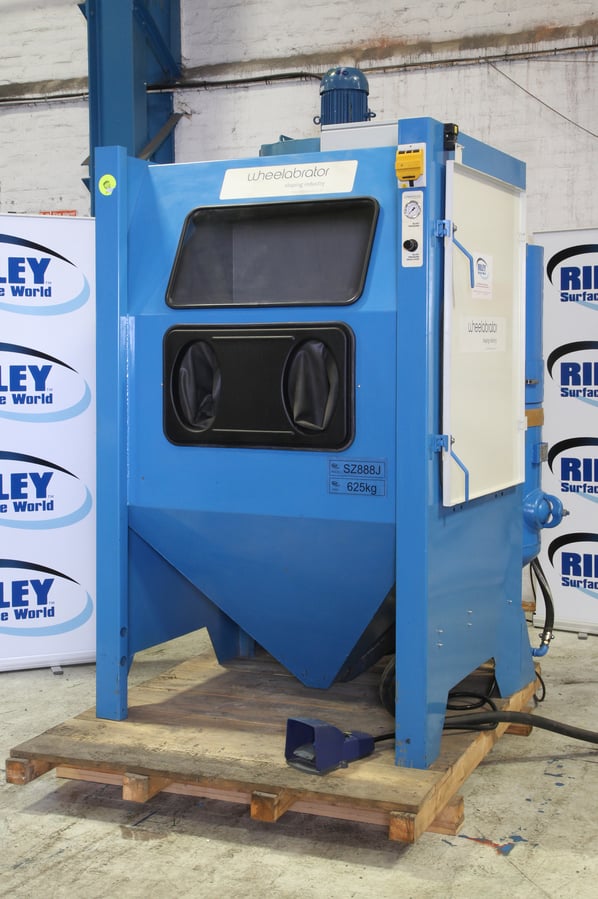 Wheelabrator SmartLine 1290P Pressure Fed Blast Cabinet