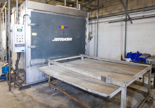 Vixen Surface Treatments FL200 Front Loading Spray Wash