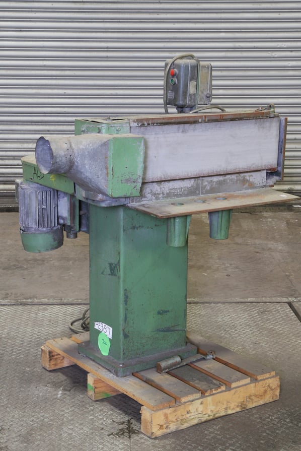 Heavy Duty Linishing Machine.